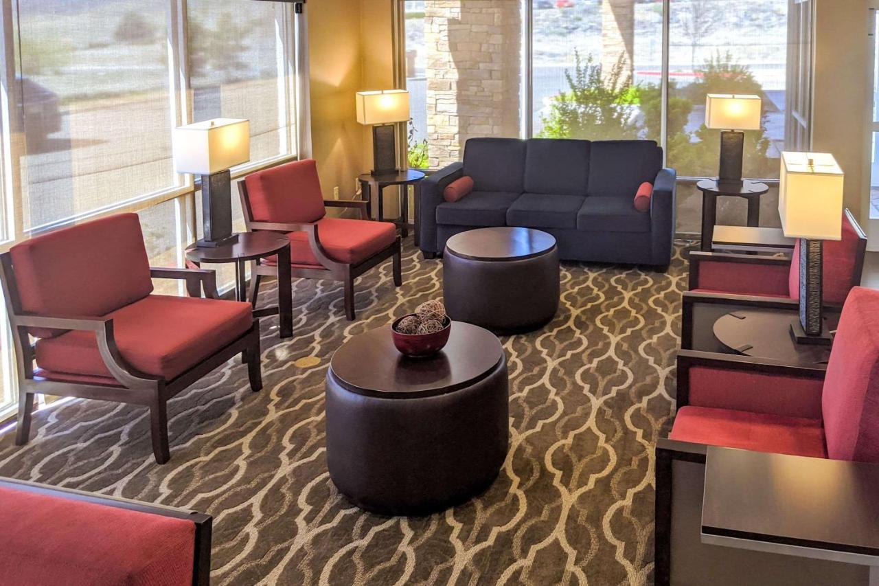 Comfort Suites Прескотт-Вэлли Экстерьер фото