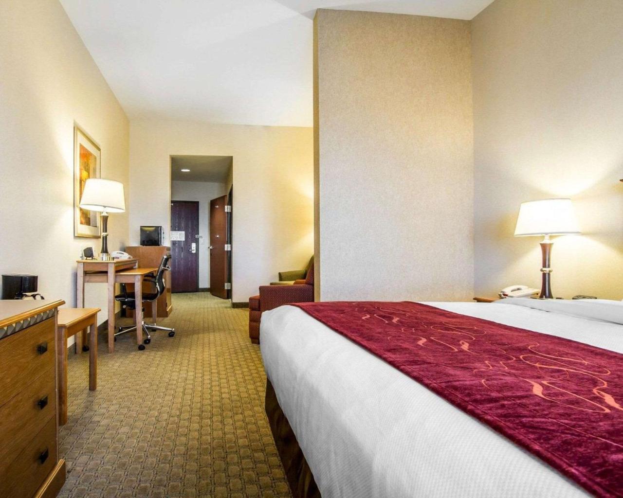 Comfort Suites Прескотт-Вэлли Экстерьер фото